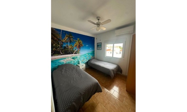 Venta - Apartment - Penthouse -
Torrevieja - Calas blanca
