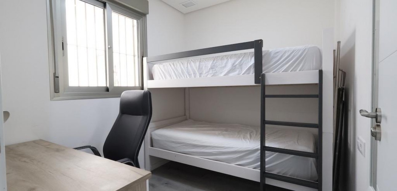 Venta - Apartamento / piso -
Orihuela Costa - Villamartin