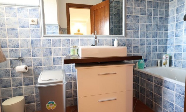 Sale - Bungalow -
Torrevieja - Los altos