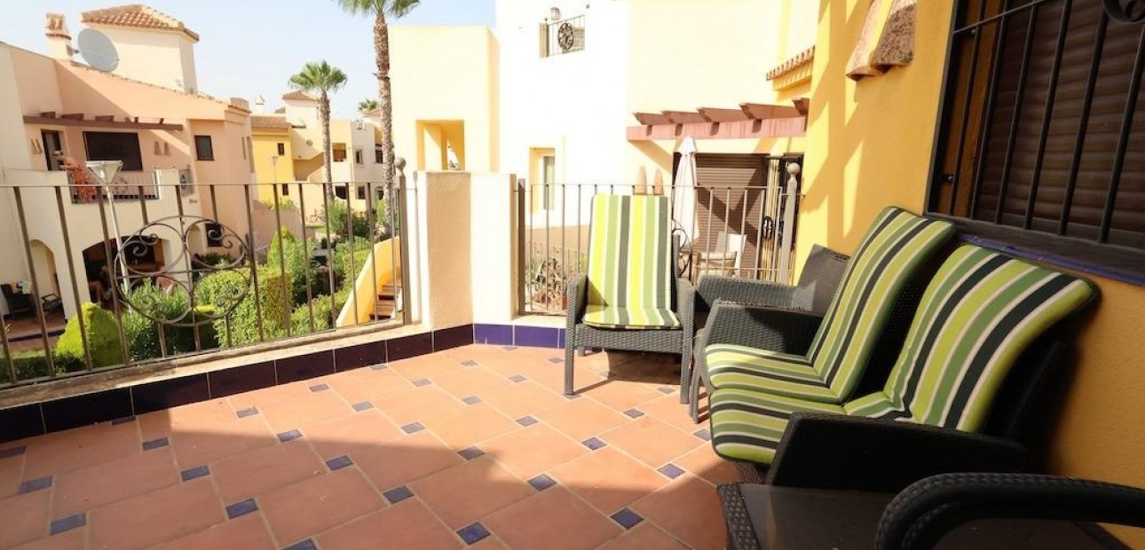 Sale - Bungalow -
Torrevieja - Los altos