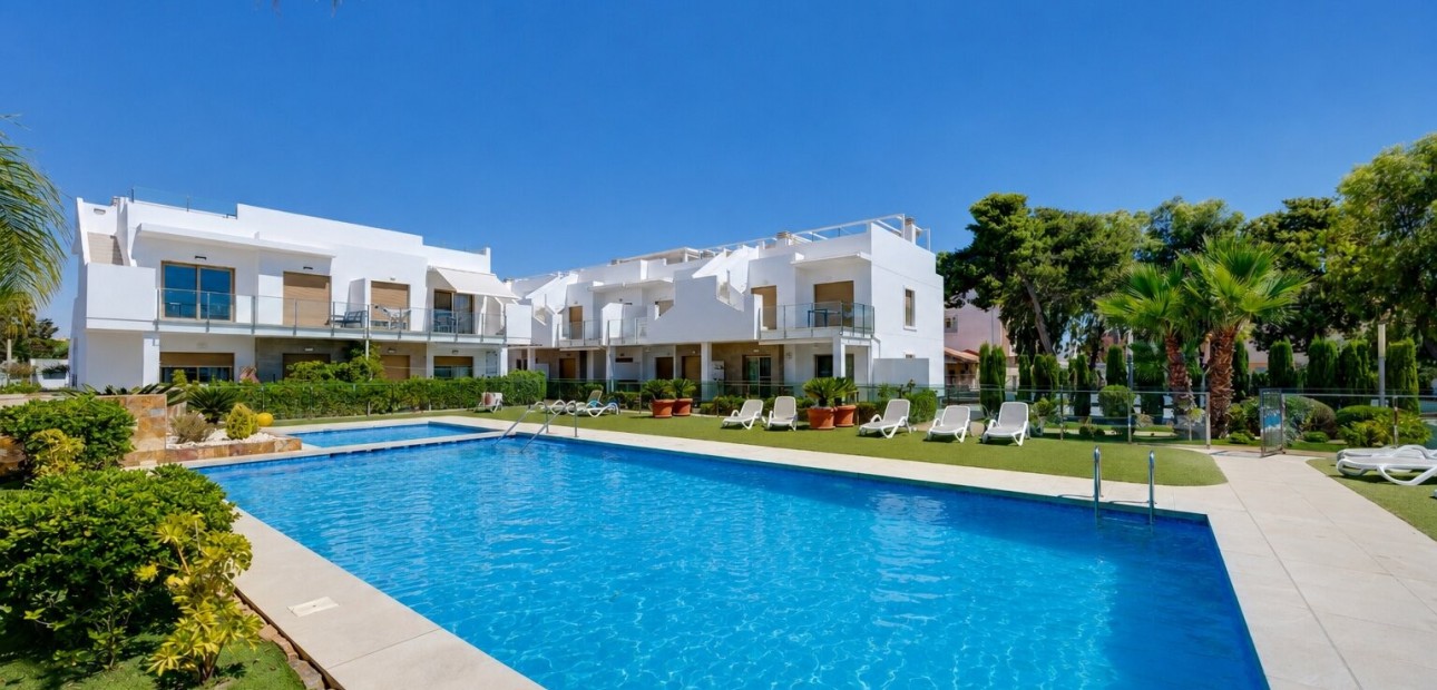 Venta - Apartamento / piso -
Pilar de La Horadada - Pilar de La Horadada - Town