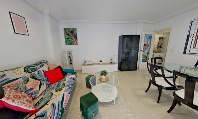 Sale - Apartment / flat -
Torrevieja - torrevieja