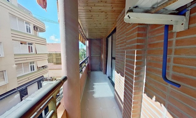 Sale - Apartment / flat -
Torrevieja - torrevieja