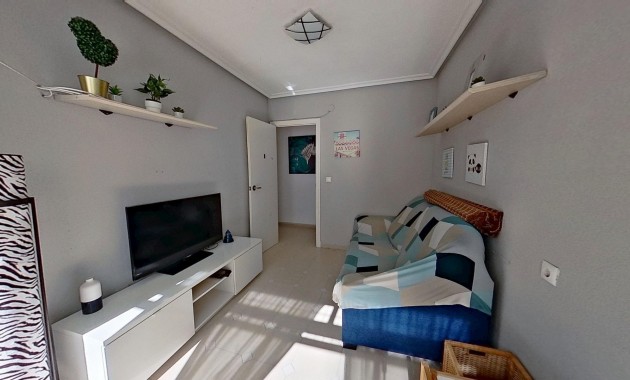 Sale - Apartment / flat -
Torrevieja - torrevieja