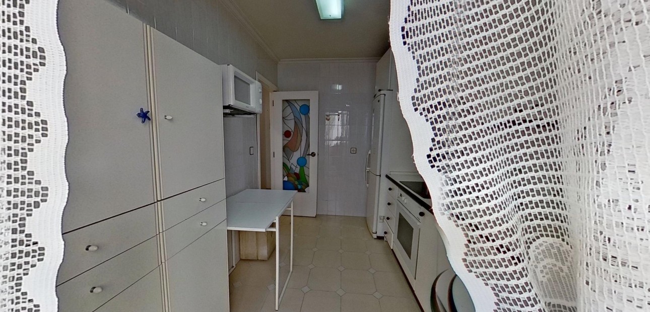 Sale - Apartment / flat -
Torrevieja - torrevieja