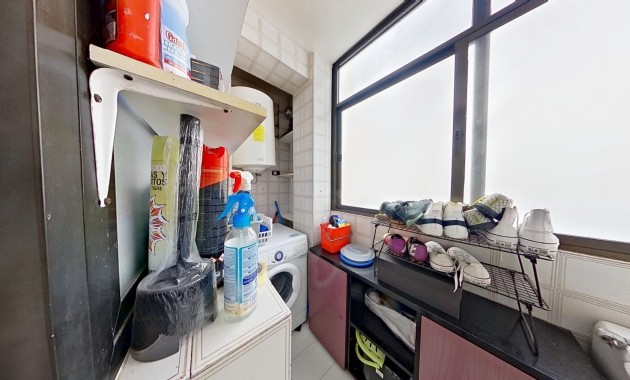 Sale - Apartment / flat -
Torrevieja - torrevieja