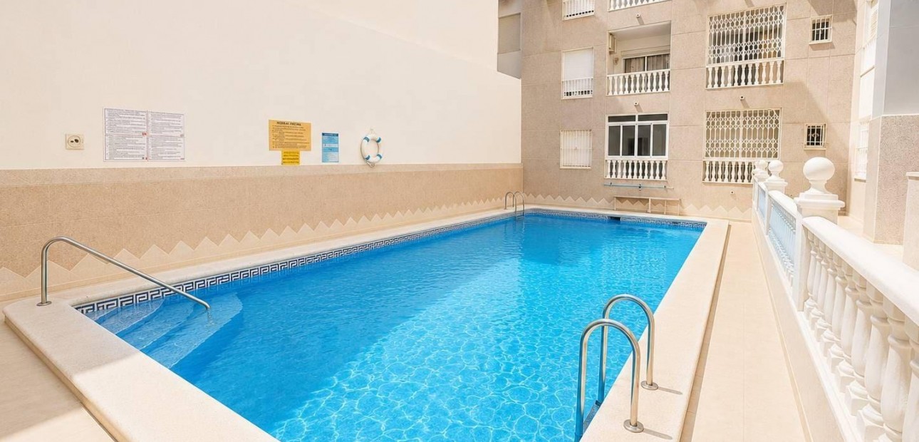 Venta - Apartamento / piso -
Torrevieja - Acequion