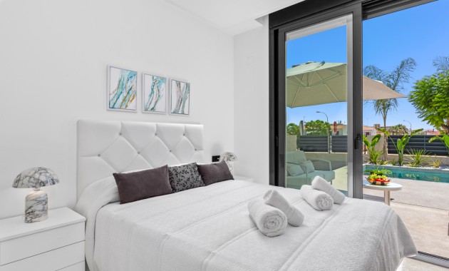Venta - Detached Villa -
El Campello - El Amerador