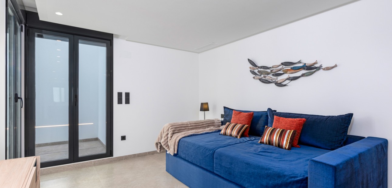 Venta - Detached Villa -
El Campello - El Amerador