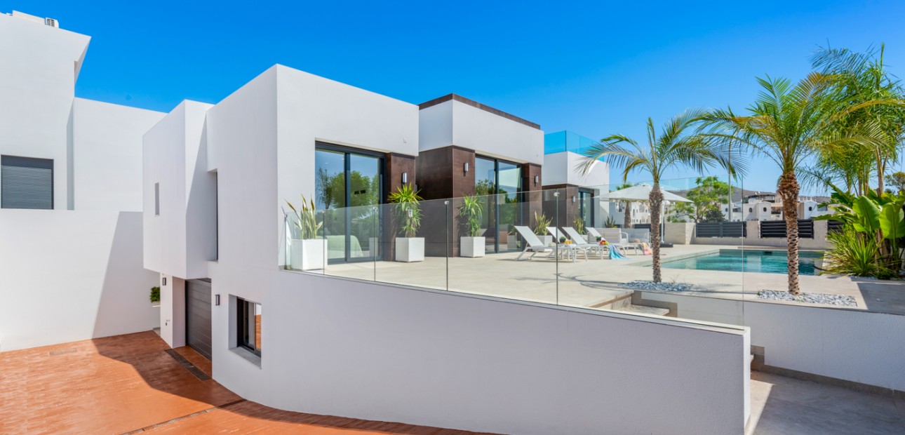 Venta - Detached Villa -
El Campello - El Amerador