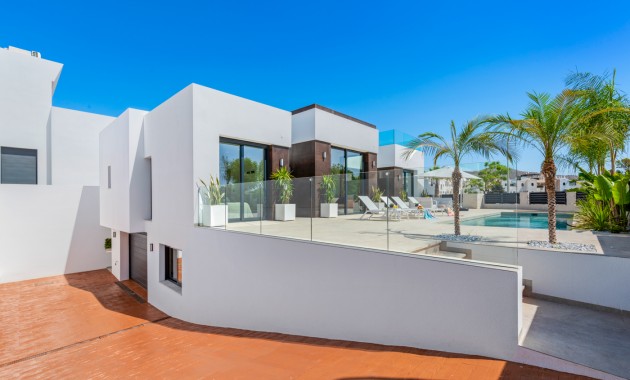 Venta - Detached Villa -
El Campello - El Amerador