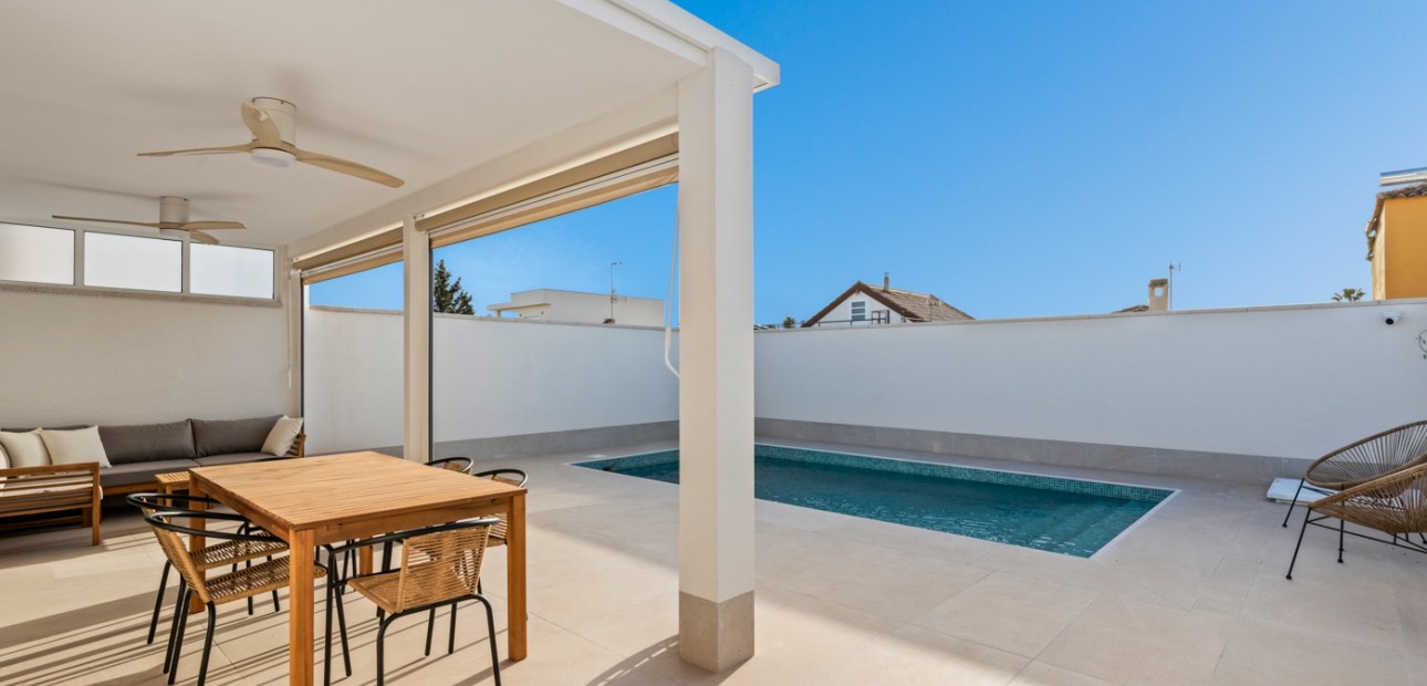 Venta - Detached Villa -
Torrevieja - El Chaparral