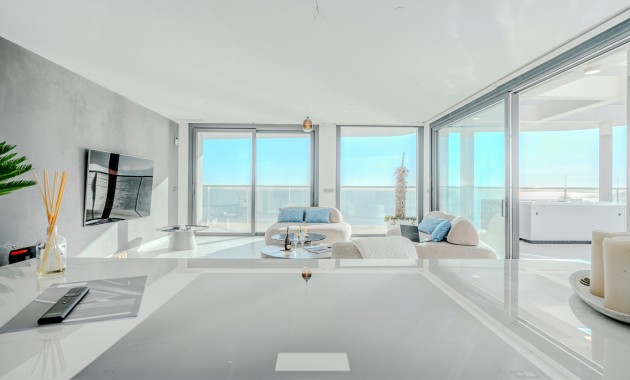 Venta - Apartamento / piso -
Benidorm - Playa de Poniente