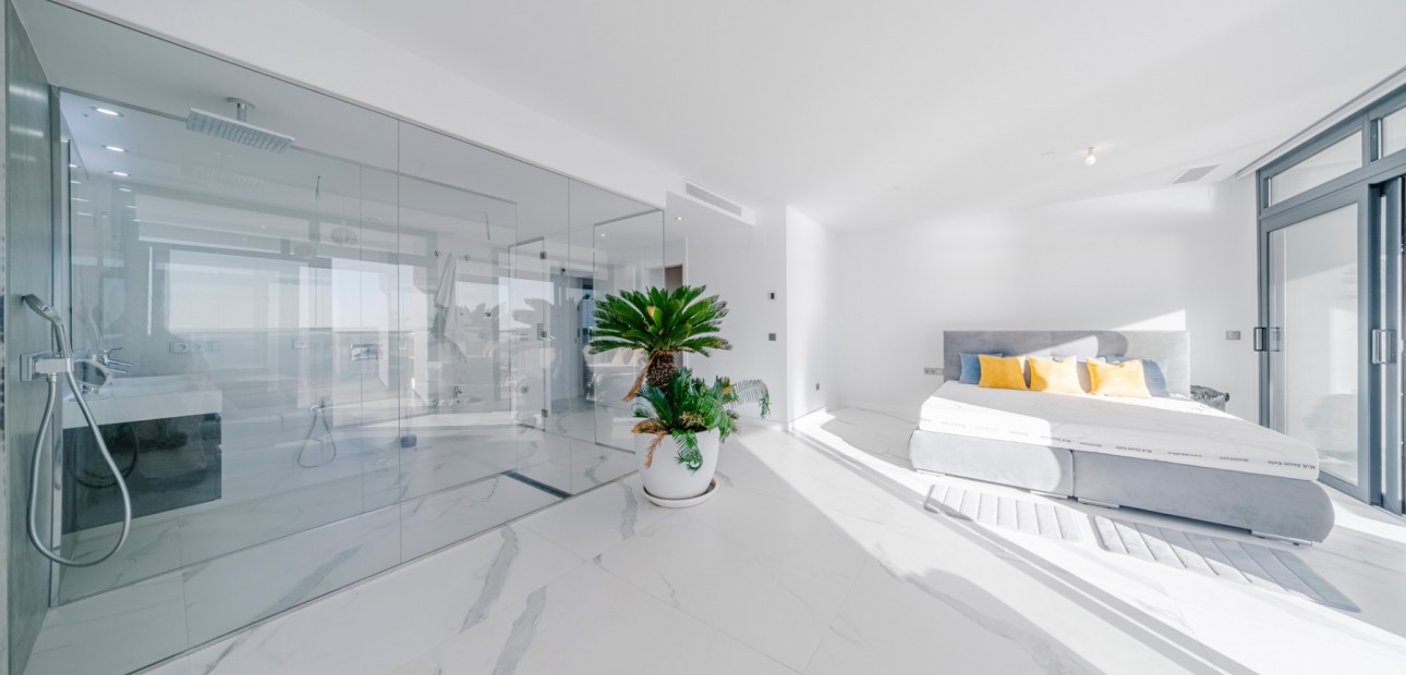 Venta - Apartamento / piso -
Benidorm - Playa de Poniente