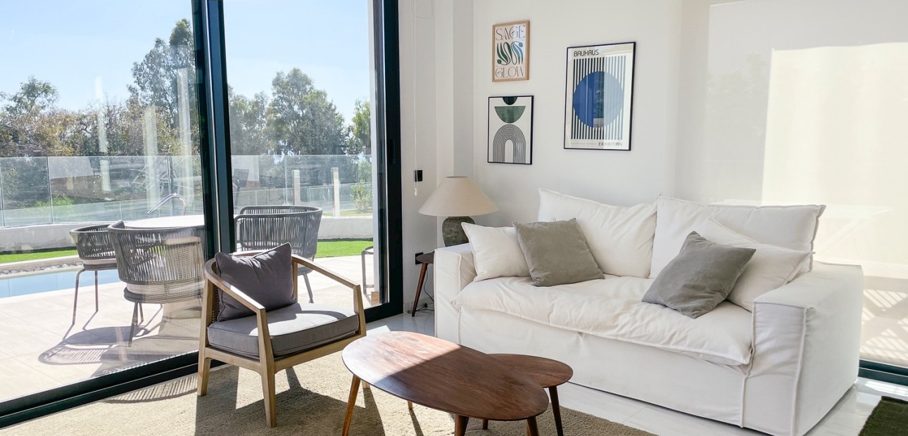 Venta - Apartamento / piso -
Villajoyosa - Playas del Torres