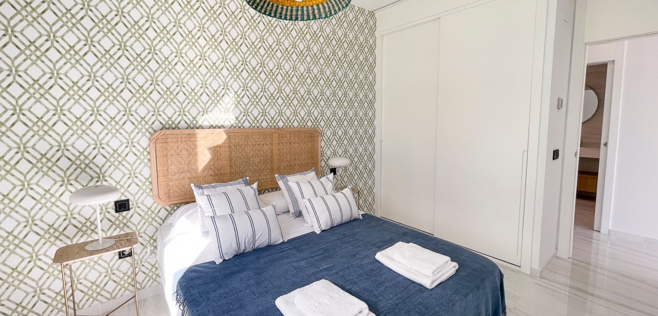 Venta - Apartamento / piso -
Villajoyosa - Playas del Torres