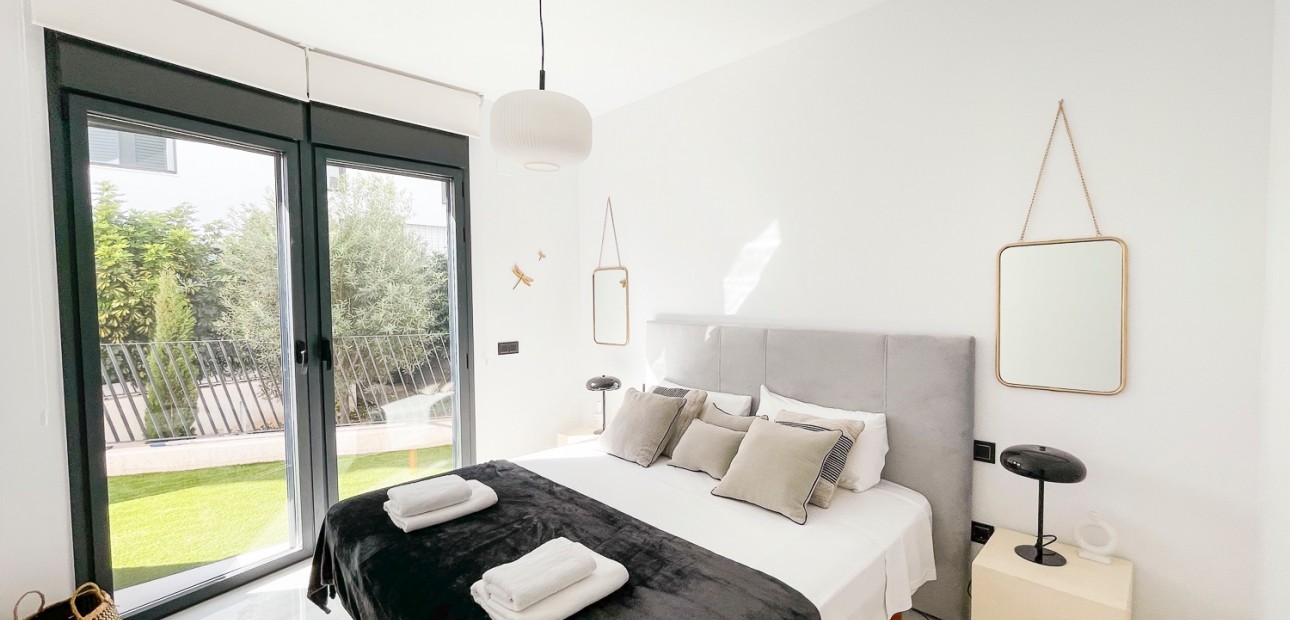 Venta - Apartamento / piso -
Villajoyosa - Playas del Torres