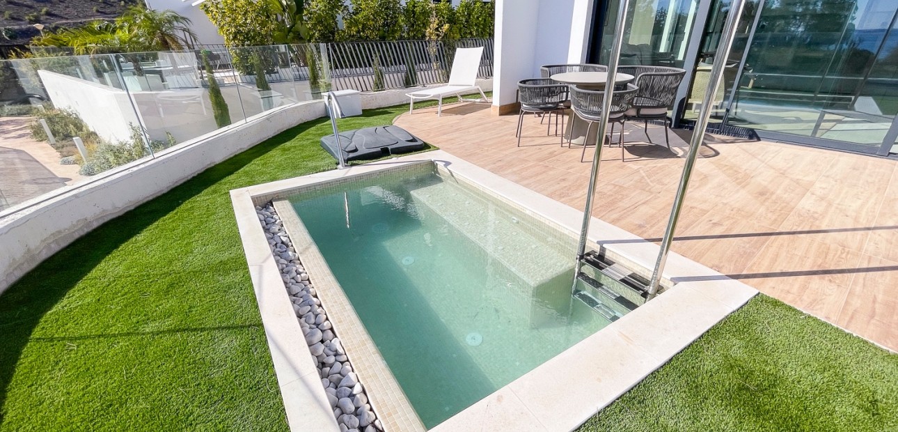 Venta - Apartamento / piso -
Villajoyosa - Playas del Torres