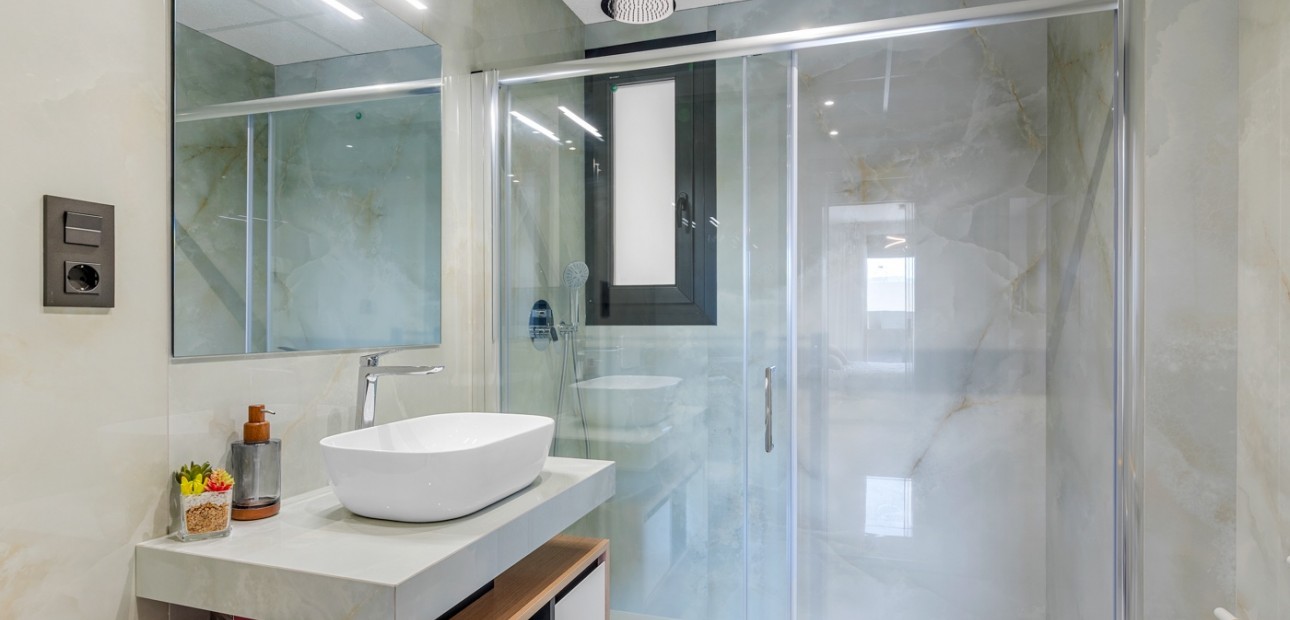 Venta - Apartamento / piso -
Orihuela Costa - Playa Flamenca
