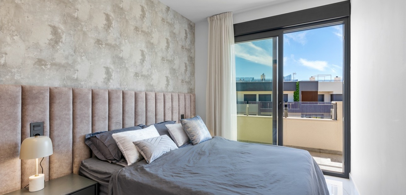 Venta - Apartamento / piso -
Orihuela Costa - Playa Flamenca