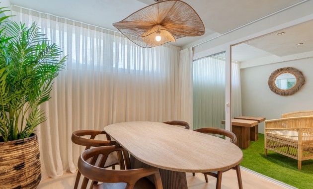Venta - Apartamento / piso -
Alicante - La Albufereta