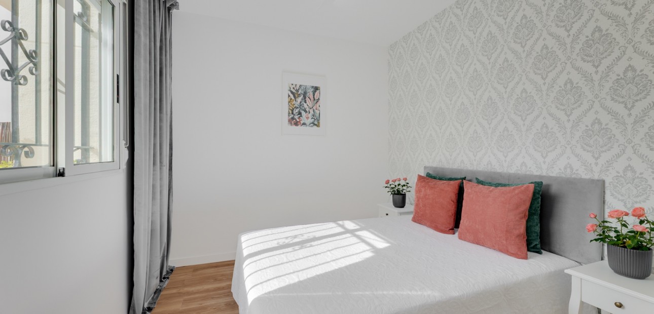 Venta - Adosado -
Orihuela Costa - Punta Prima