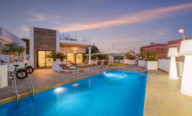 Venta - Detached Villa -
Orihuela Costa - Villamartin