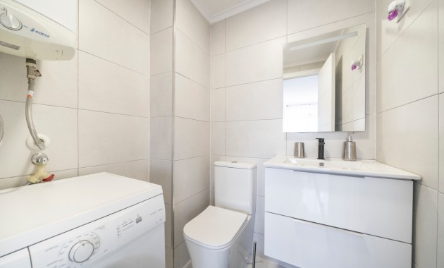 Venta - Apartamento / piso -
Torrevieja - Rocio del Mar