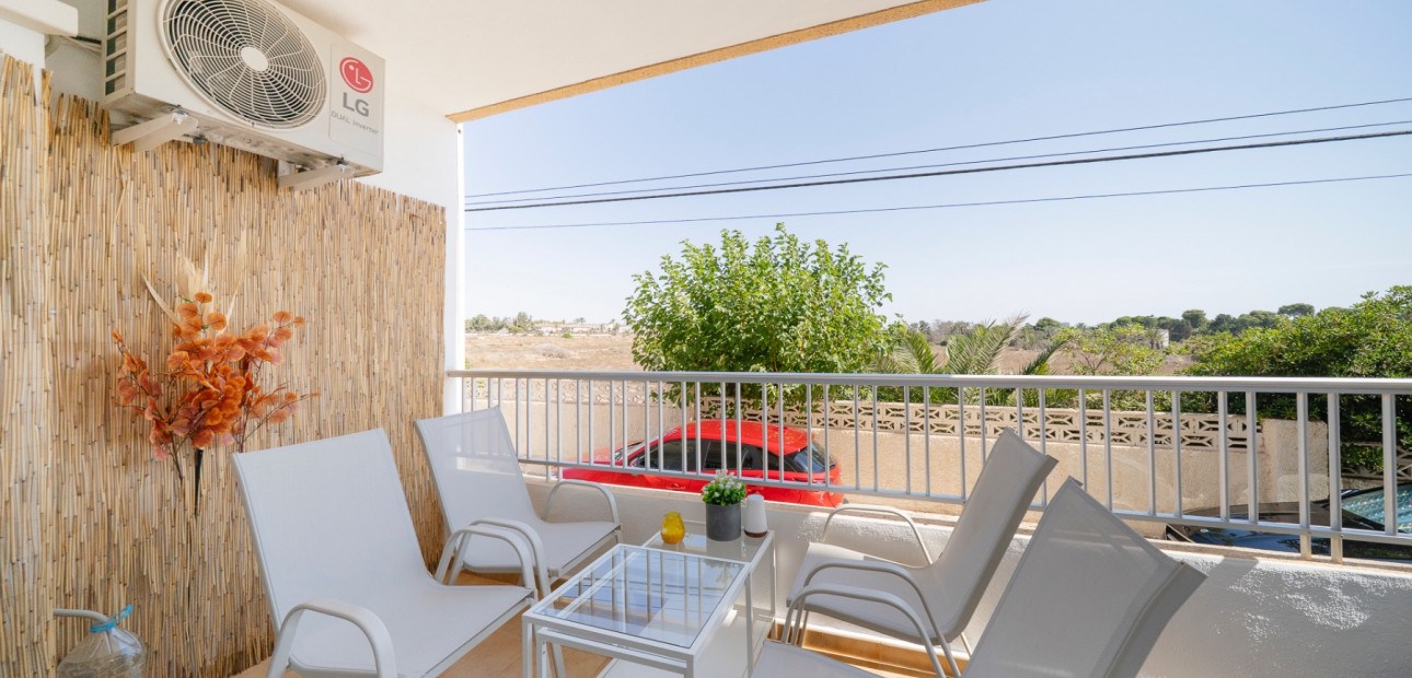Venta - Apartamento / piso -
Torrevieja - Rocio del Mar