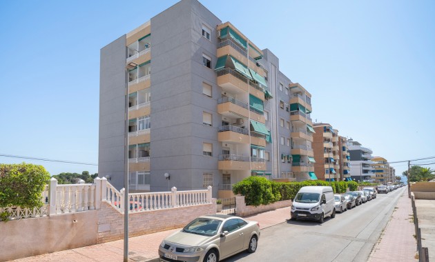 Venta - Apartamento / piso -
Torrevieja - Rocio del Mar