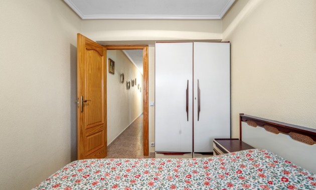 Venta - Apartamento / piso -
Torrevieja - Playa Del Cura