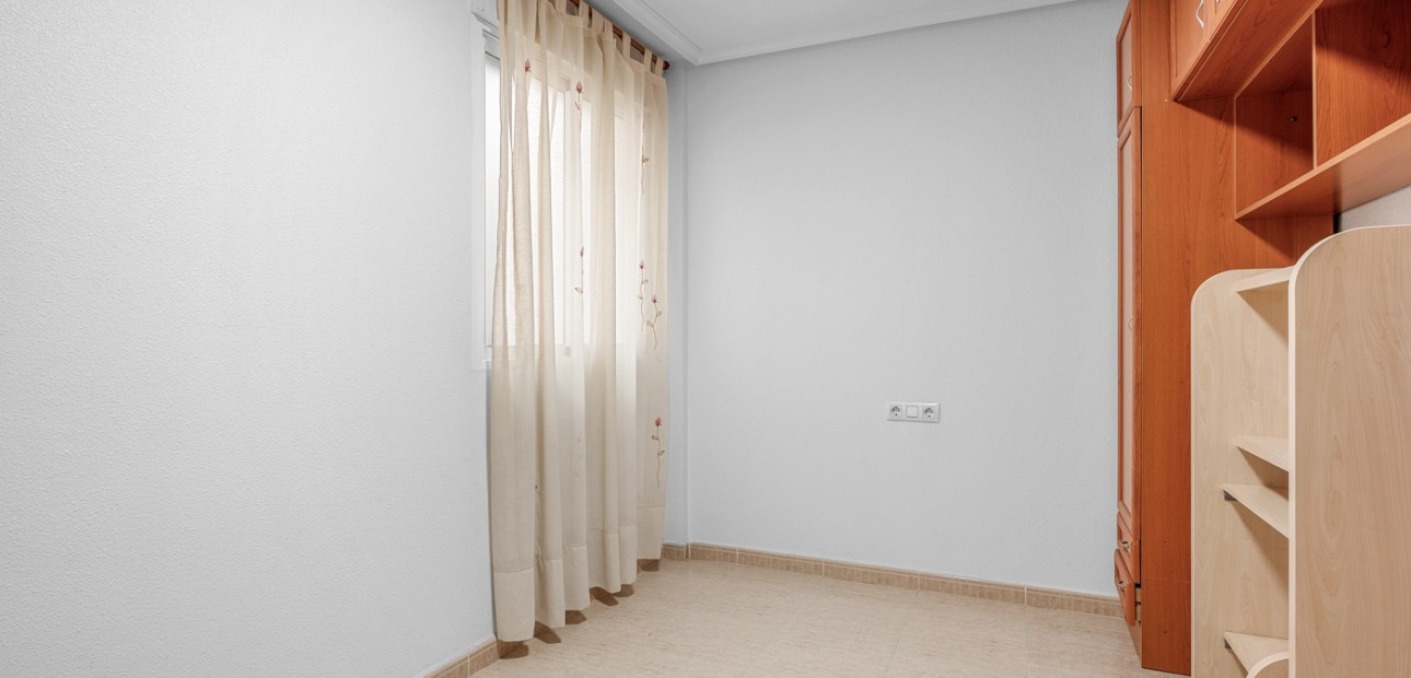 Venta - Apartamento / piso -
Torrevieja - Torrevieja - Centre