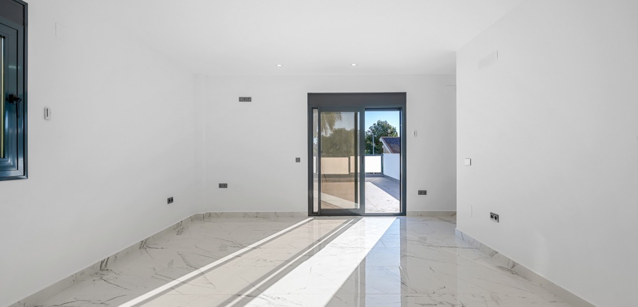 Venta - Detached Villa -
Orihuela Costa - Dehesa de Campoamor