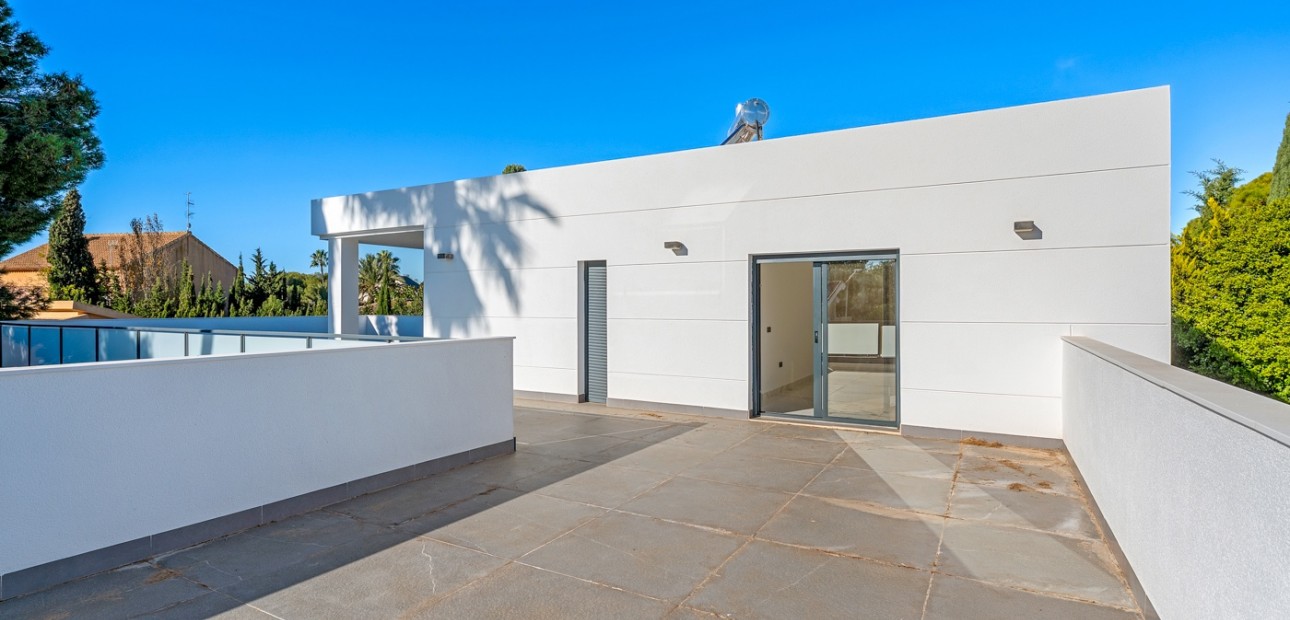 Venta - Detached Villa -
Orihuela Costa - Dehesa de Campoamor