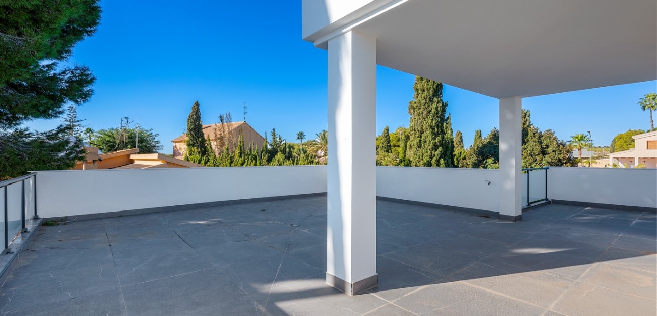 Venta - Detached Villa -
Orihuela Costa - Dehesa de Campoamor