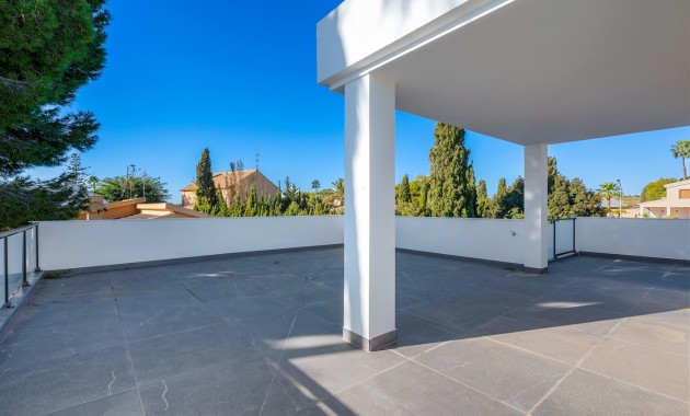 Venta - Detached Villa -
Orihuela Costa - Dehesa de Campoamor