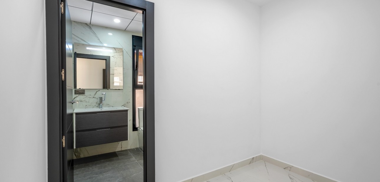 Venta - Detached Villa -
Orihuela Costa - Dehesa de Campoamor