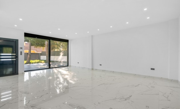 Venta - Detached Villa -
Orihuela Costa - Dehesa de Campoamor