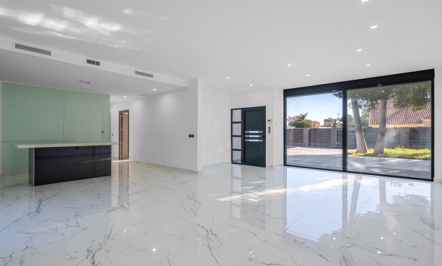Venta - Detached Villa -
Orihuela Costa - Dehesa de Campoamor