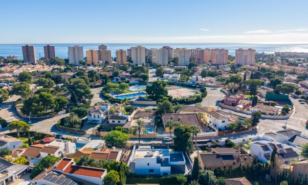 Venta - Detached Villa -
Orihuela Costa - Dehesa de Campoamor