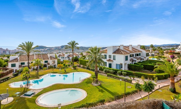 Venta - Apartamento / piso -
Finestrat - Sierra Cortina - Golf Bahia