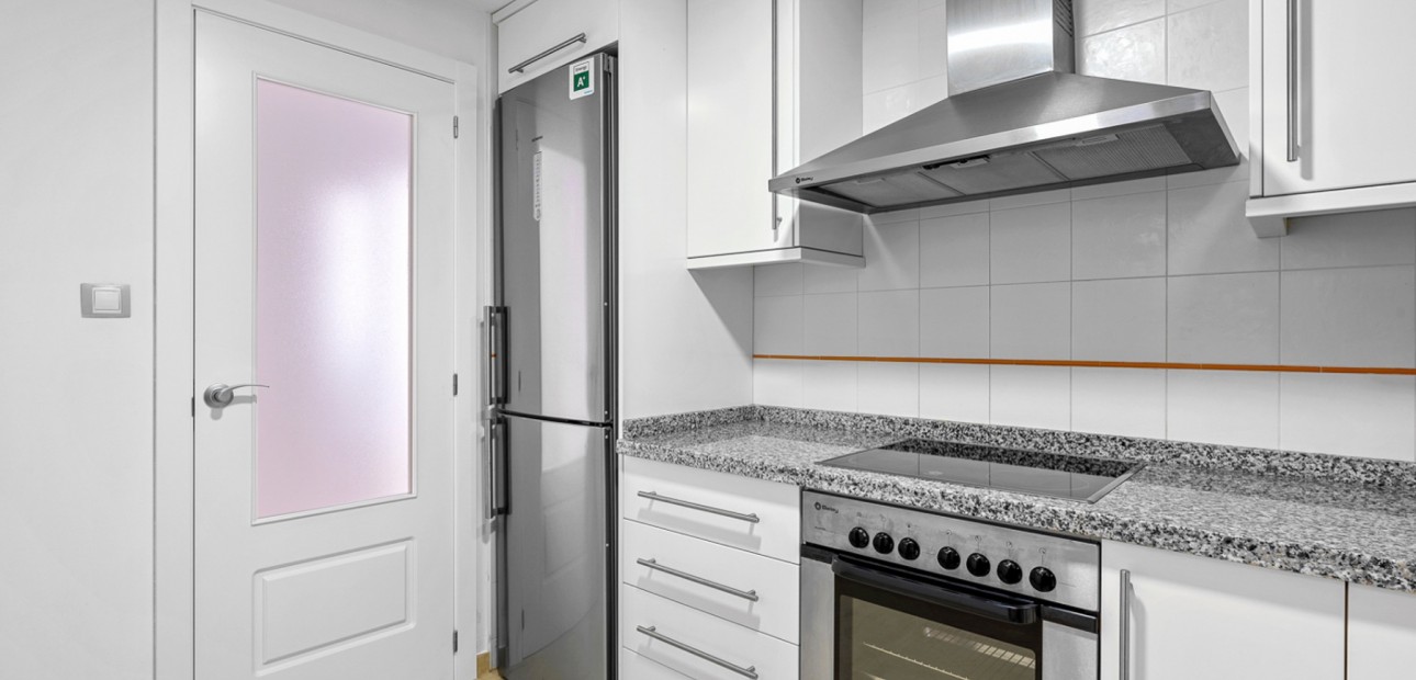 Venta - Apartamento / piso -
Finestrat - Sierra Cortina - Golf Bahia