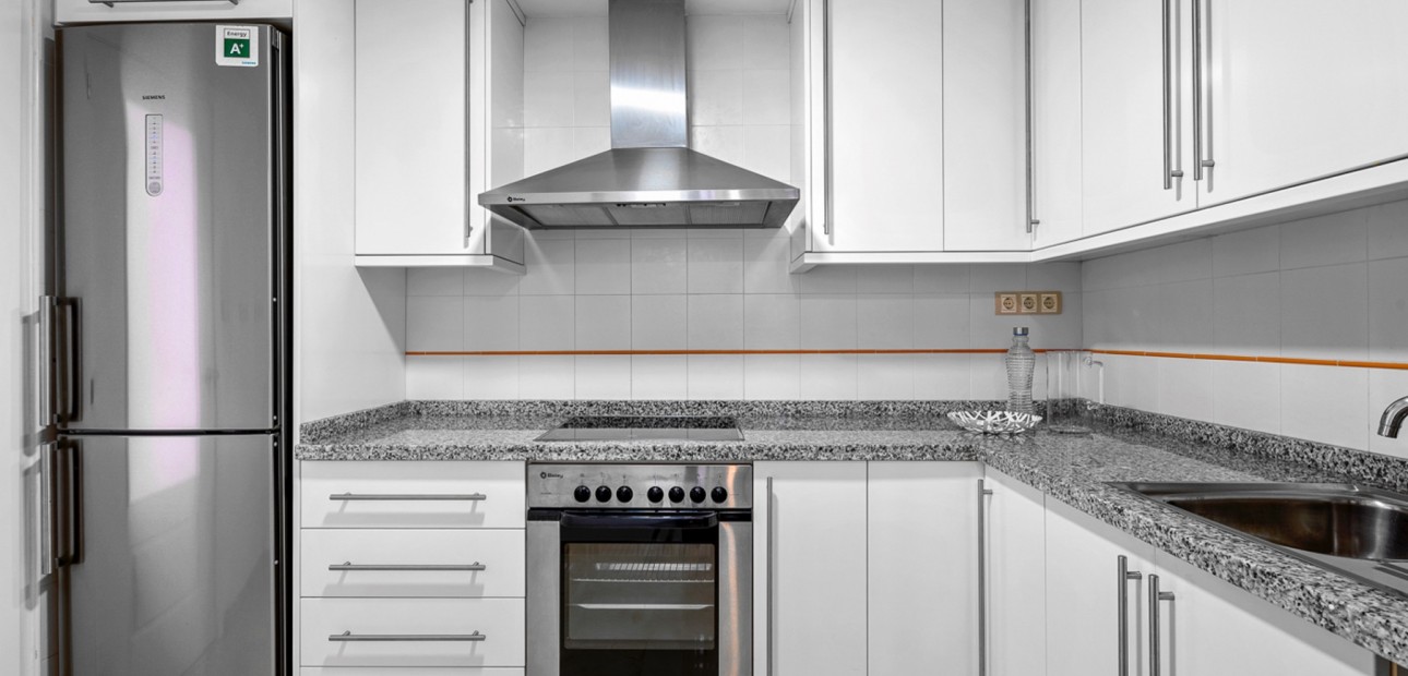 Venta - Apartamento / piso -
Finestrat - Sierra Cortina - Golf Bahia