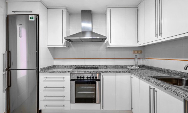 Venta - Apartamento / piso -
Finestrat - Sierra Cortina - Golf Bahia
