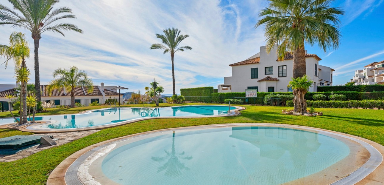 Venta - Apartamento / piso -
Finestrat - Sierra Cortina - Golf Bahia