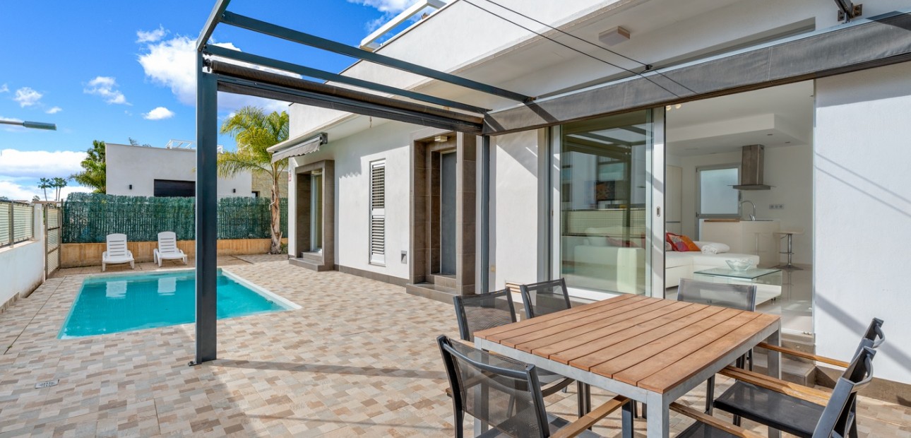 Venta - Detached Villa -
Ciudad Quesada - La Laguna