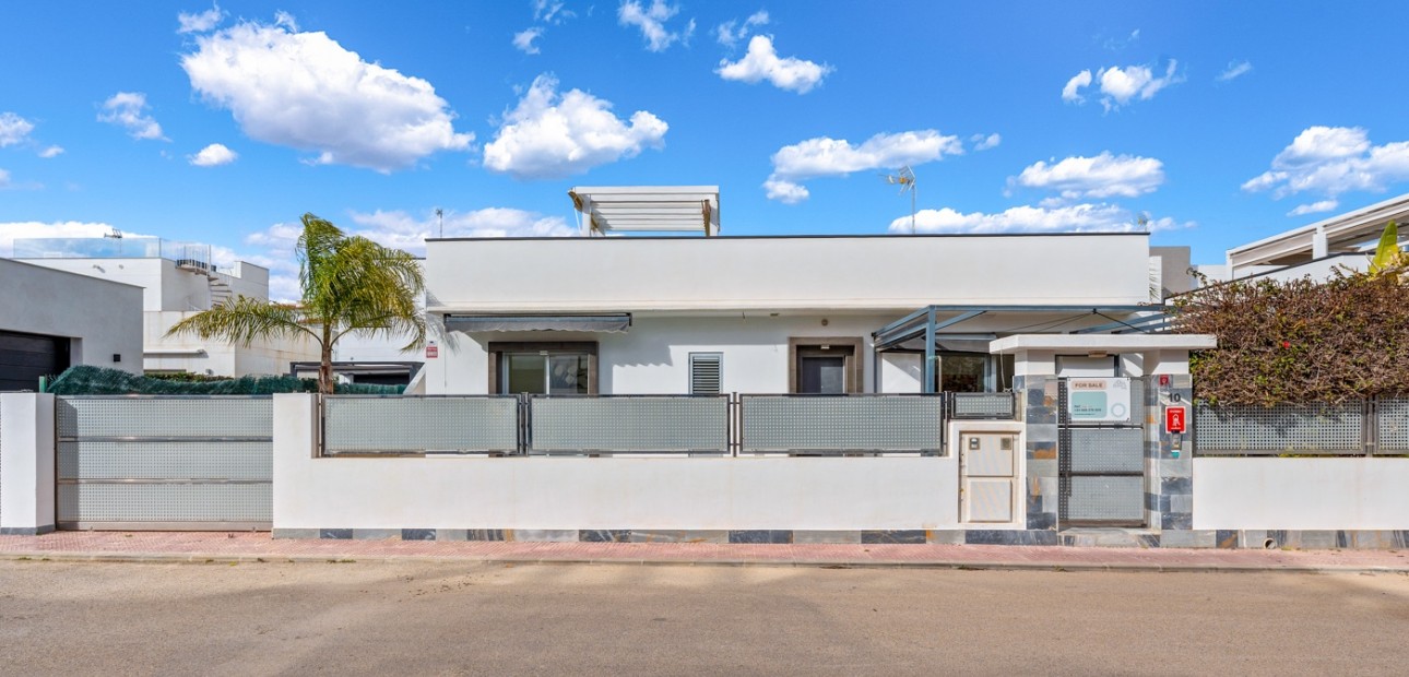 Venta - Detached Villa -
Ciudad Quesada - La Laguna