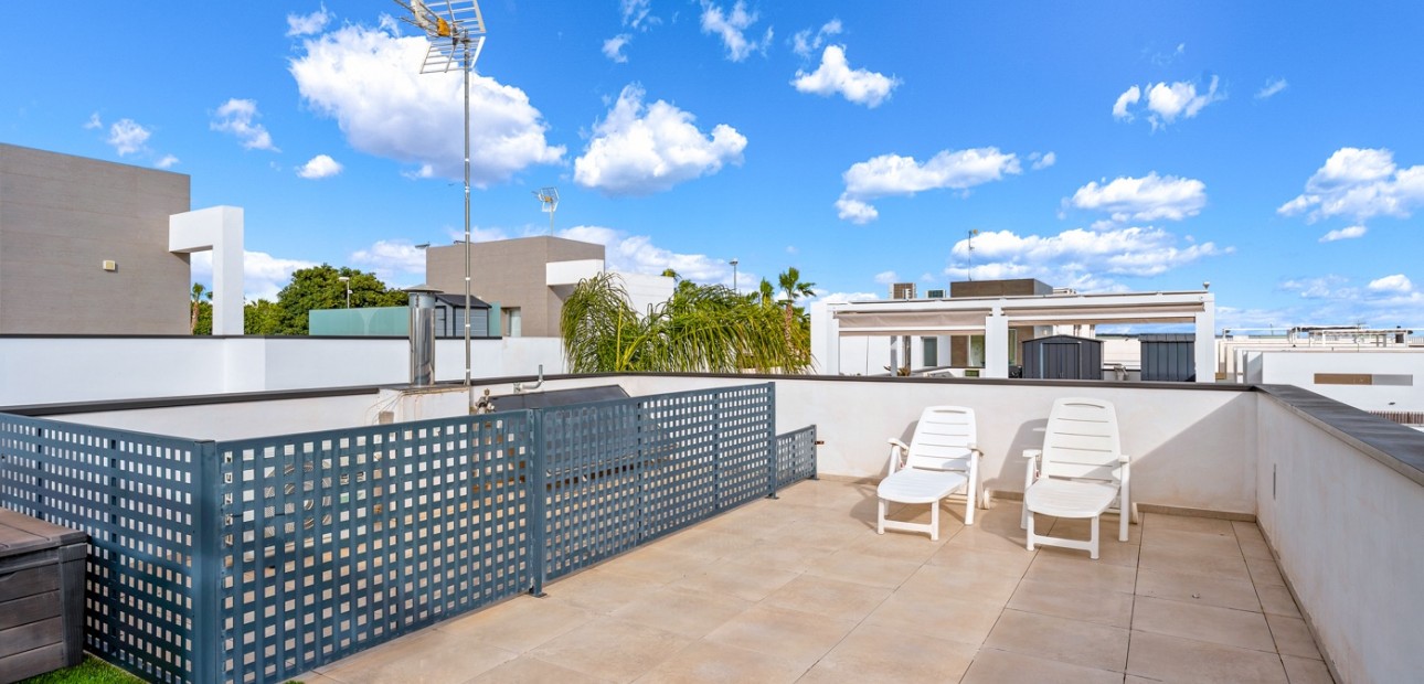 Venta - Detached Villa -
Ciudad Quesada - La Laguna