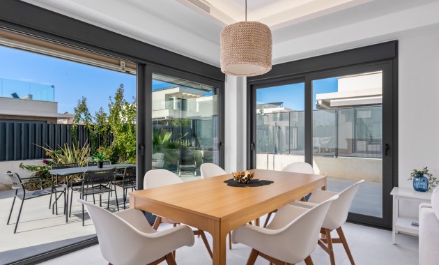 Venta - Semi Detached Villa -
La Marina - La Marina - Urbanization