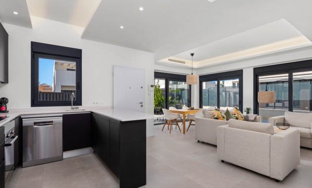 Venta - Semi Detached Villa -
La Marina - La Marina - Urbanization
